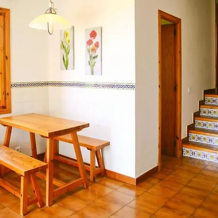Villa Torre Soli Nou Sleeps 4 *